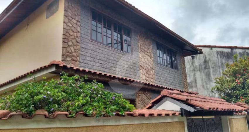Casa à venda, 230 m² por R$ 598.000,00 - Engenhoca - Niterói/RJ