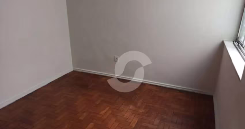 Apartamento com 1 dormitório à venda, 50 m² por r$ 190.000,00 - centro - niterói/rj