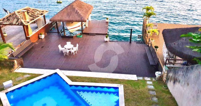 Casa em Angra no condomínio Portogalo.