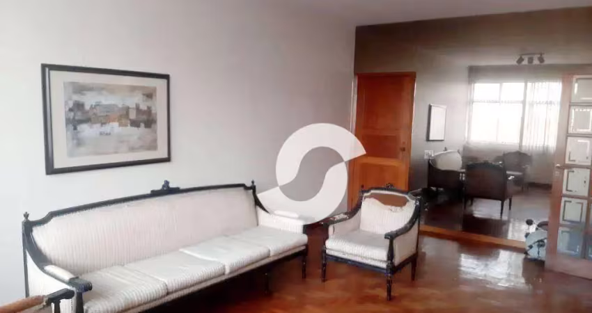 Apartamento com 3 dormitórios à venda, 110 m² por R$ 680.000,00 - Icaraí - Niterói/RJ