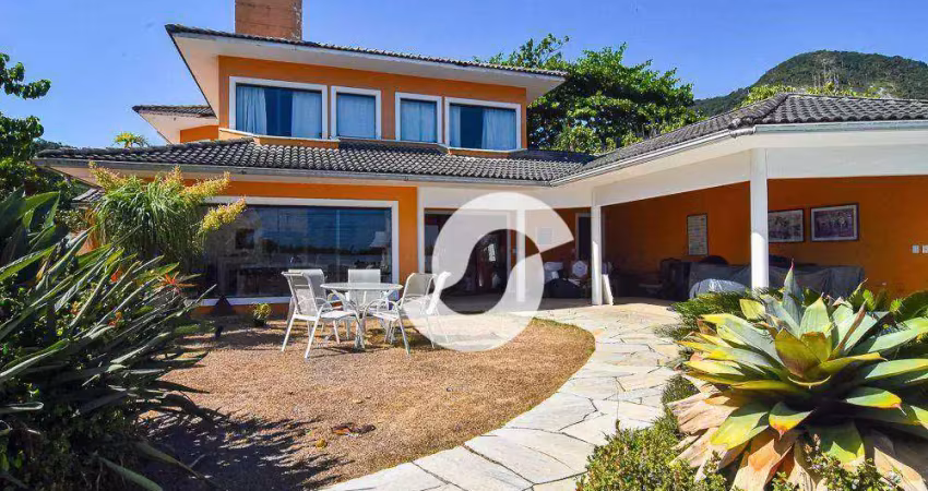 Casa pé na areia 7 suítes Cinematográfica pé na areia 720 m² por R$ 5.995.000, - Itacoatiara - Niterói/RJ