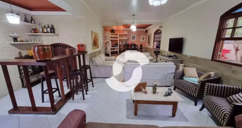 Casa com 4 dormitórios à venda, 253 m² por R$ 1.500.000,00 - Piratininga - Niterói/RJ