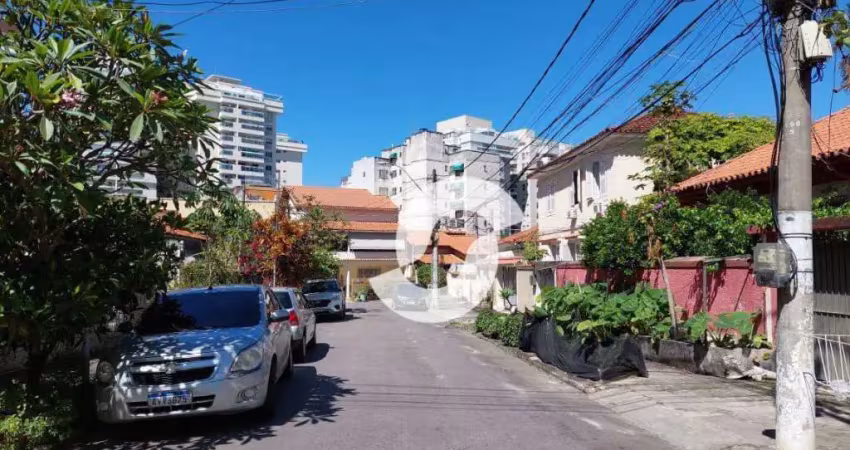 Sobrado com 2 dormitórios