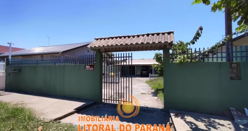 Casa  com  amplo terreno 360M²- Gaivotas - Matinhos