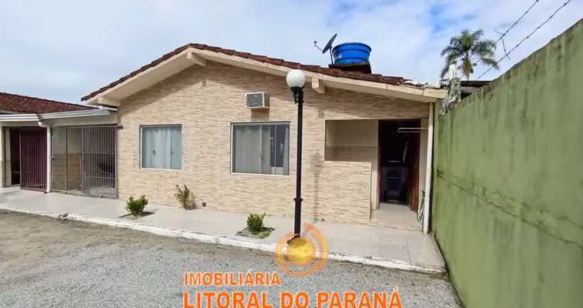 Casa em Condomínio 3 Quartos, com piscina em Costa Azul-Matinhos