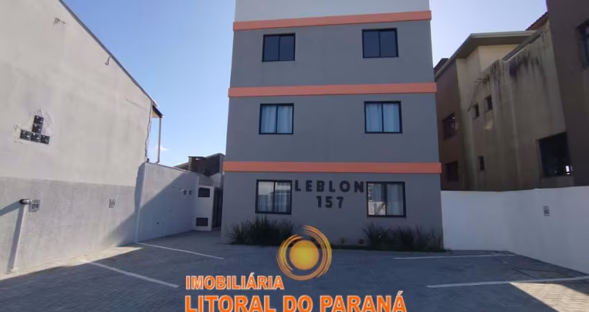 Apartamento com 2 dormitórios e churrasqueira individual