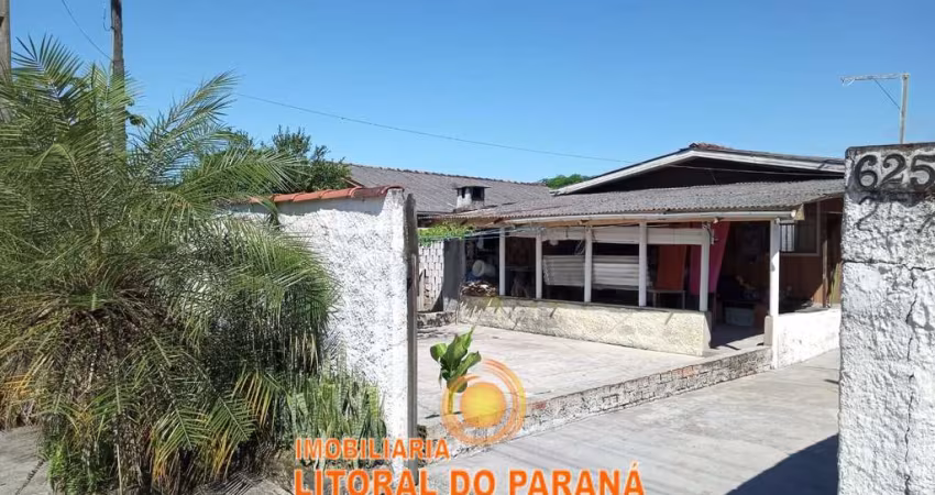 Casa de Madeira 2 Dormitórios à Venda em Ipanema - Pontal do Paraná
