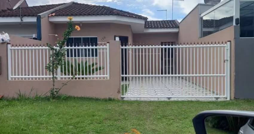 Casa próximo ao Mar - Pontal do Sul