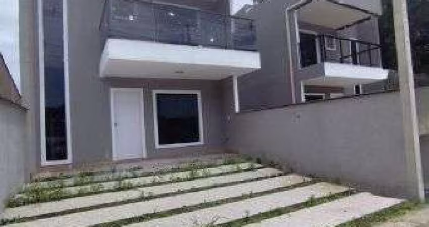 Financiamento com entrada parcelada: Sobrado novo perto da praia Grajaú
