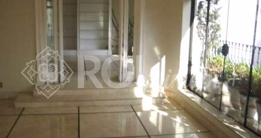 AUTO PADRÃO 469M² - 4 SUÍTES - 4 VAGAS - JARDINS - AVENIDA PAULISTA - VENDA OU LOCAÇÃO
