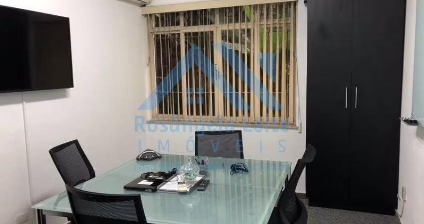Casa comercial com 4 salas para alugar na Rua Diogo Moreira, Pinheiros, São Paulo