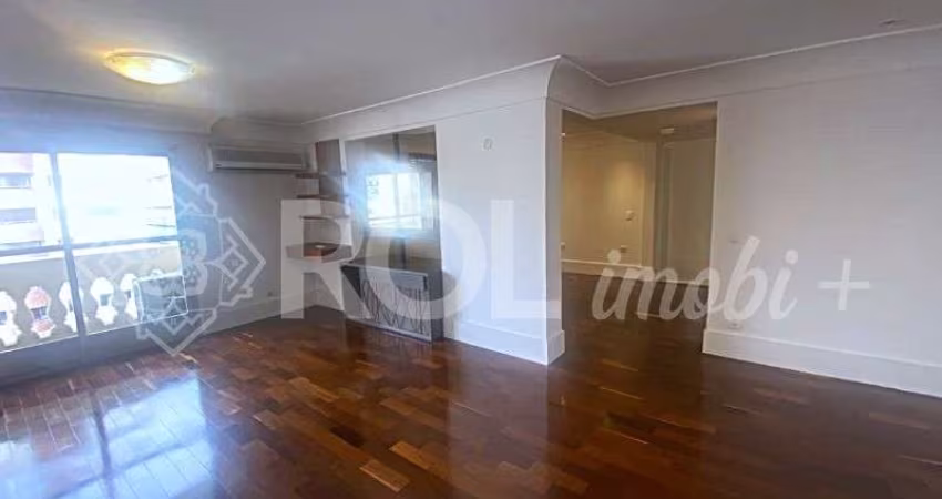 Apartamento à Venda no Brooklin Paulista, São Paulo-SP: 3 Quartos, 1 Suíte, 2 Salas, 4 Banheiros, 2 Vagas, 140m²!