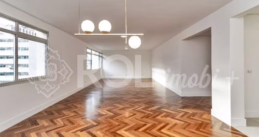 Venda de Apartamento em Higienópolis em SP: 3 Quartos, 3 Suítes, 240,52m², 2 Vagas de Garagem!