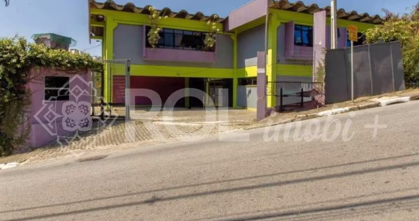 Galpão para locação em Barueri-SP, Jardim Regina Alice: 6 salas, 6 banheiros, 14 vagas, 2.000m² de área. Venha conferir!