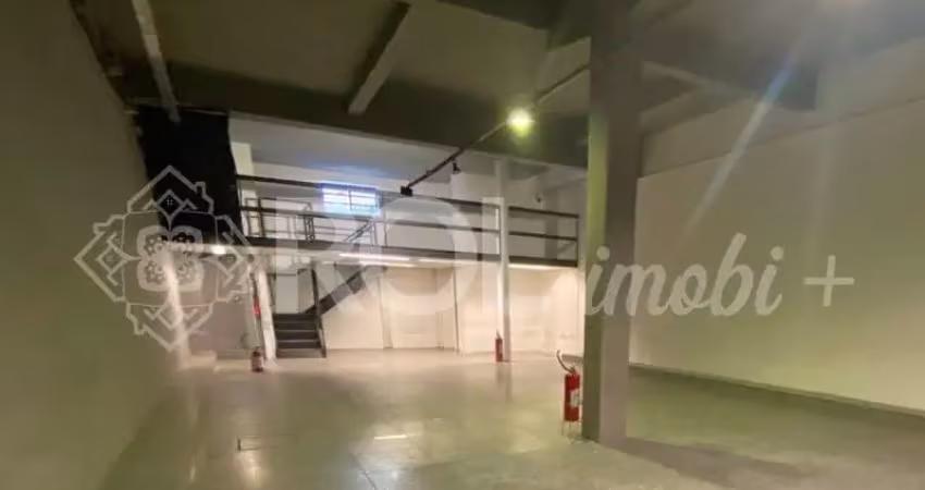 Loja comercial para locação no centro de são paulo: 1 sala, 1 banheiro, 101m² de área.