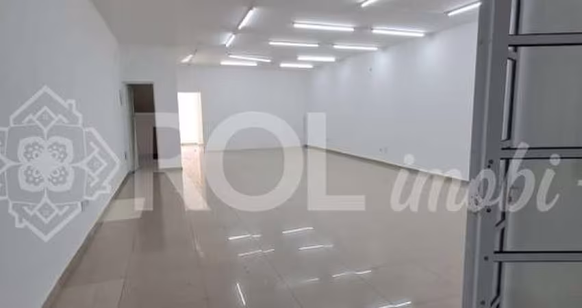 Prédio com 8 salas para alugar na Avenida Thomas Edison, 451, Barra Funda, São Paulo