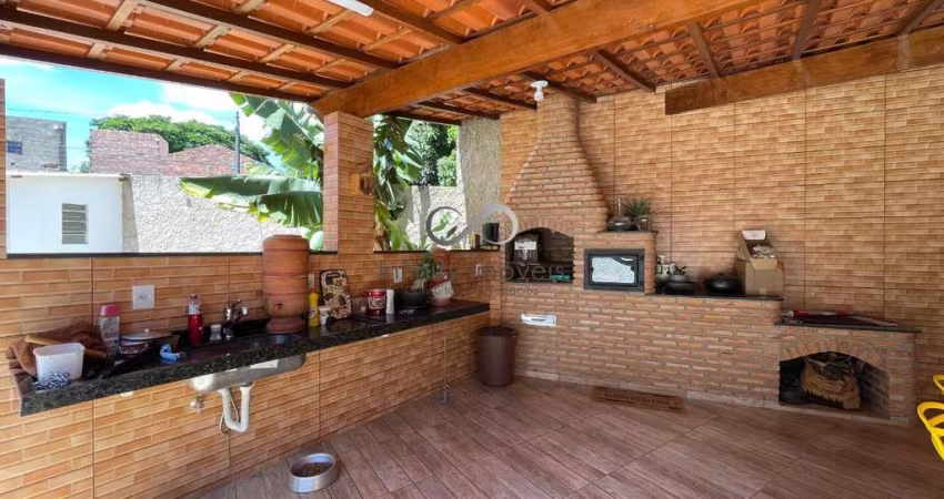 Casa com 6 quartos à venda na Goiás, 40, Joá, Lagoa Santa