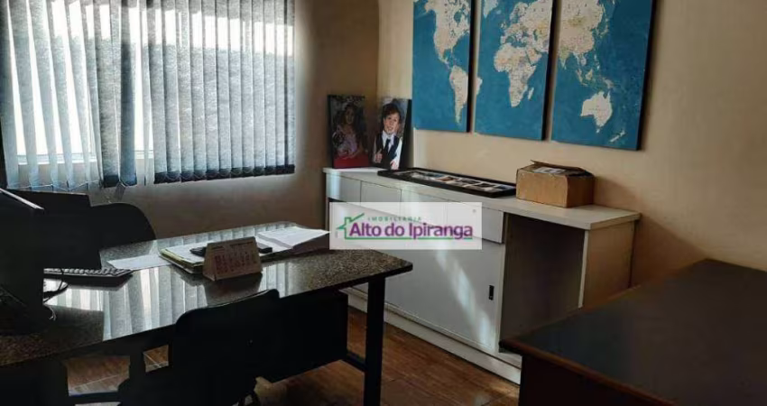 Casa com 3 dormitórios à venda, 450 m²  - Vila Moinho Velho - São Paulo/SP