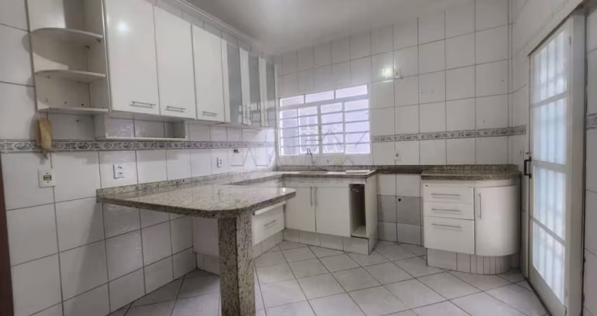 Casa com 3 quartos à venda na Rua Felicíssimo Antônio Pereira, Jardim Eugênia, Bauru