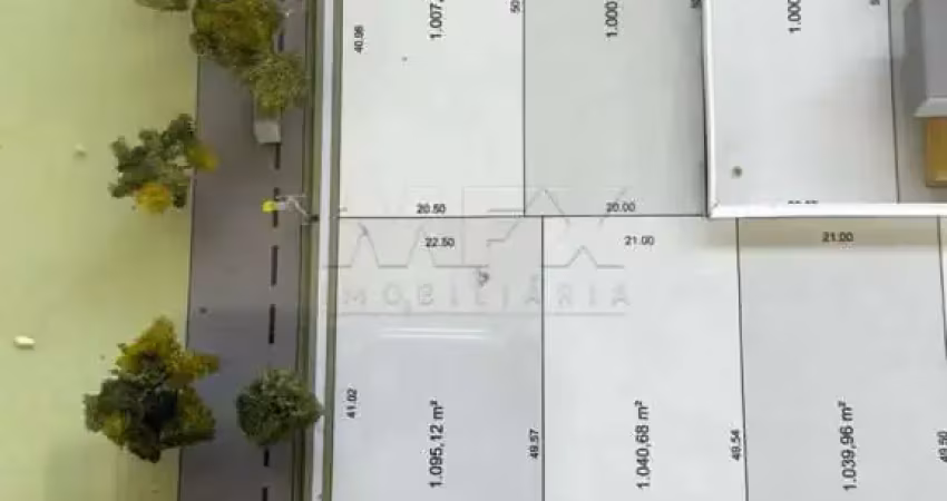 Terreno à venda no Centro, Arealva 