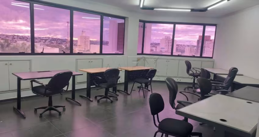 Sala comercial para alugar na Rua Rio Branco, Centro, Bauru