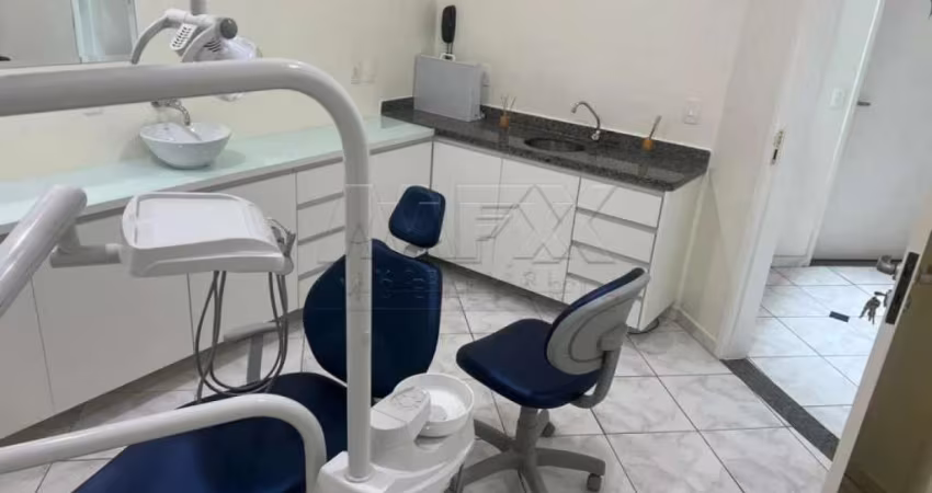 Sala comercial para alugar na Rua Joaquim da Silva Martha, Vila Nova Cidade Universitária, Bauru