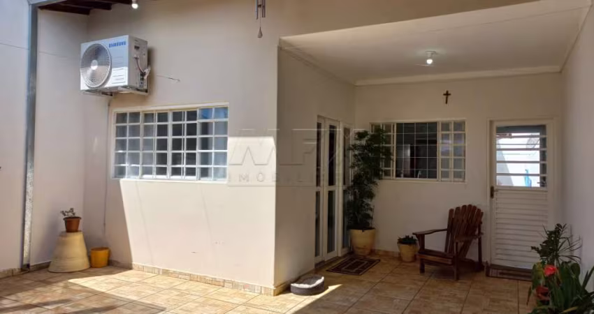 Casa com 3 quartos para alugar na Rua Antônio Pereira, Vila Industrial, Bauru