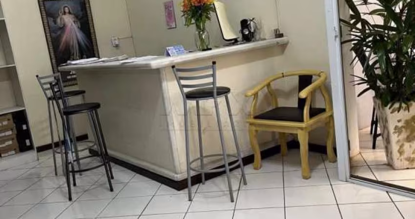Sala comercial para alugar na Rua Cussy Júnior, Centro, Bauru