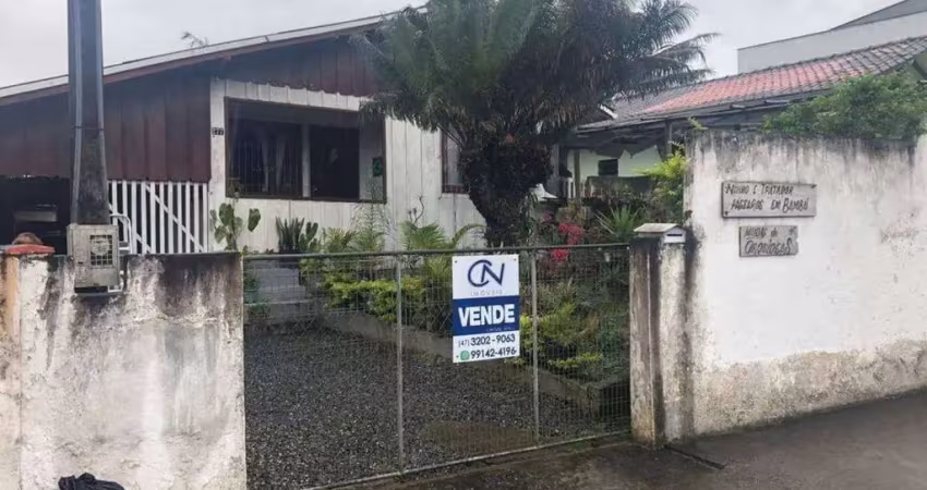 Terreno à venda na Rua Barbalho, Boa Vista, Joinville