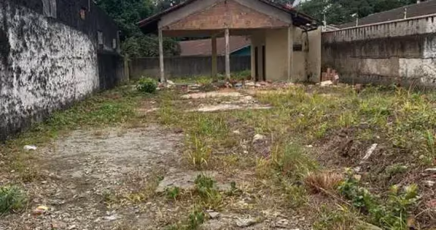 Terreno à venda na Rua Florianópolis, Guanabara, Joinville