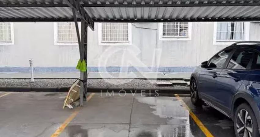 Apartamento com 3 dormitórios, sendo 1 suíte, semimobiliado, no glória