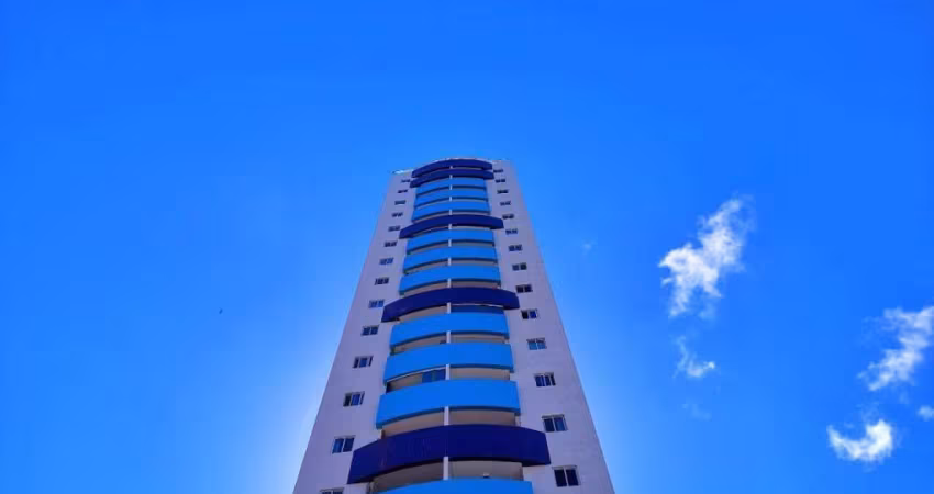 Apartamento com 3 dormitórios à venda, 90 m² por R$ 630.000,00 - Manaíra - João Pessoa/PB