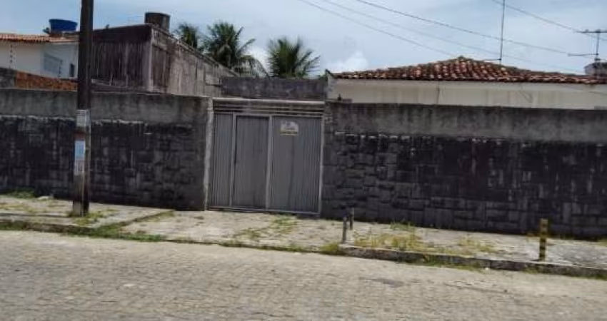 Casa com 3 dormitórios à venda por R$ 580.000,00 - Jaguaribe - João Pessoa/PB