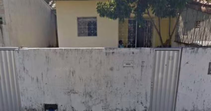 Casa com 3 dormitórios à venda por R$ 130.000,00 - Paratibe - João Pessoa/PB