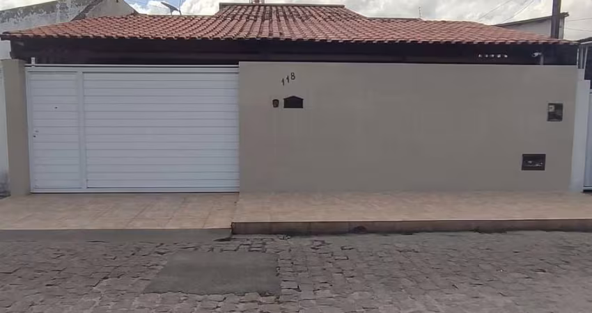 Casa à venda por R$ 550.000,00 - Mangabeira - João Pessoa/PB