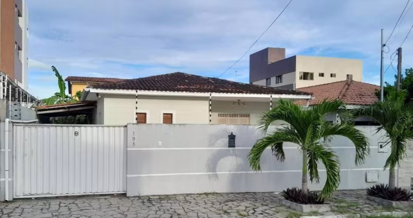 Casa com 3 dormitórios à venda por R$ 530.000 - José Américo de Almeida - João Pessoa/PB