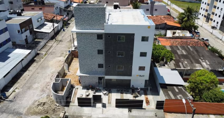 Apartamento com 2 dormitórios à venda por R$ 185.000 - Mangabeira - João Pessoa/PB
