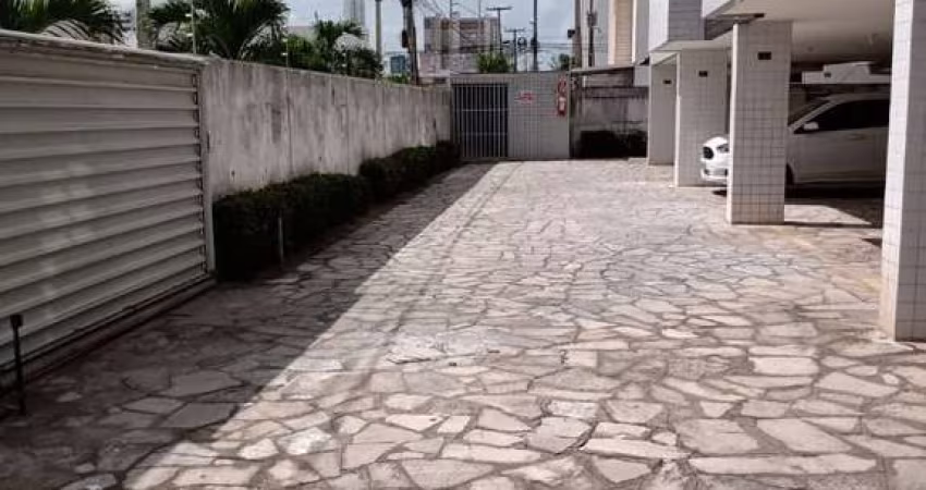 Apartamento com 2 dormitórios à venda, 58 m² por R$ 330.000,00 - Bessa - João Pessoa/PB