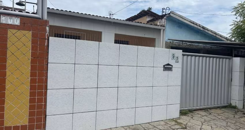 Casa com 2 dormitórios à venda, 200 m² por R$ 350.000 - Jaguaribe - João Pessoa/PB