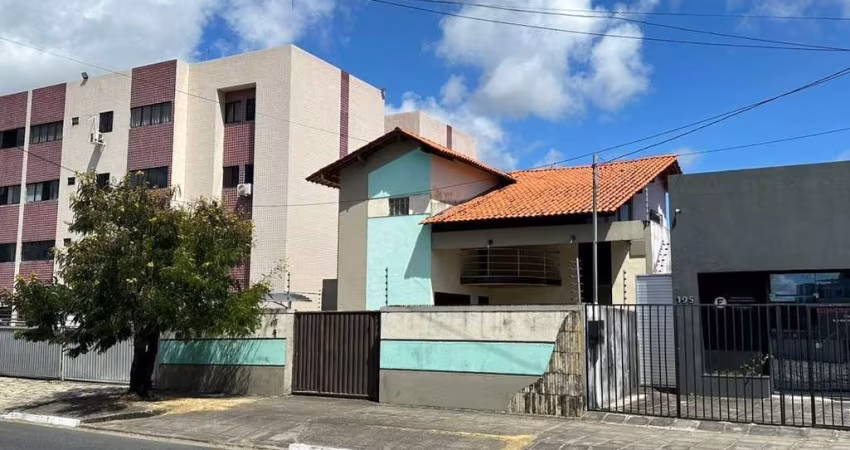 Casa com 4 dormitórios à venda, 280 m² por R$ 625.000,00 - Bancários - João Pessoa/PB