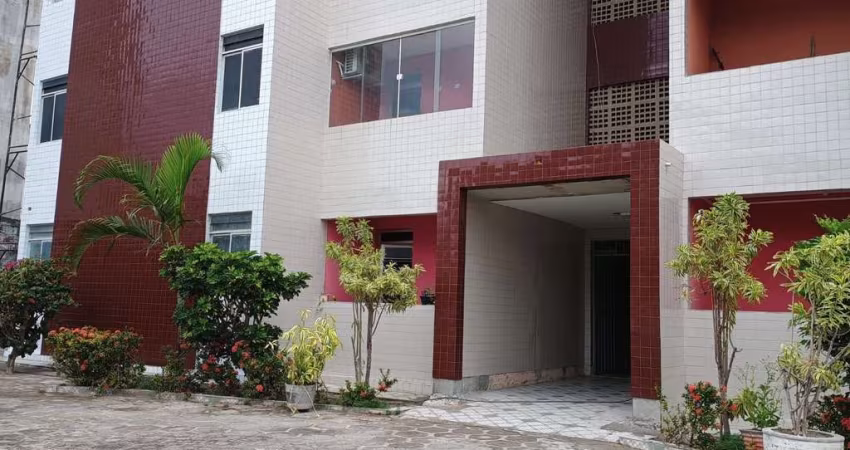Apartamento à venda, 64 m² por R$ 150.000,00 - Jardim Cidade Universitária - João Pessoa/PB
