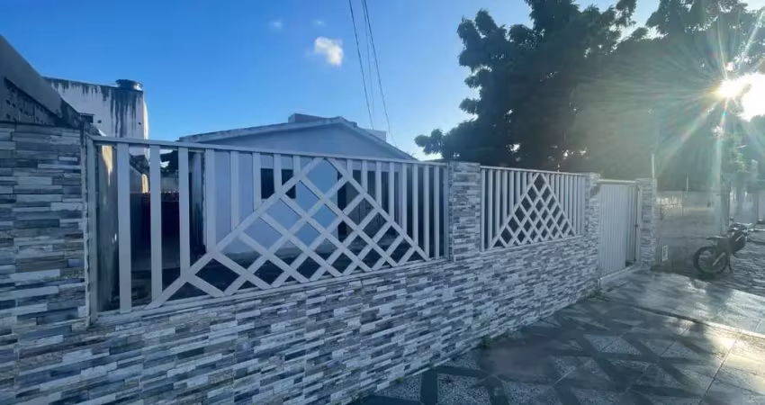 Casa com 3 dormitórios à venda por R$ 280.000 - Ernesto Geisel - João Pessoa/PB