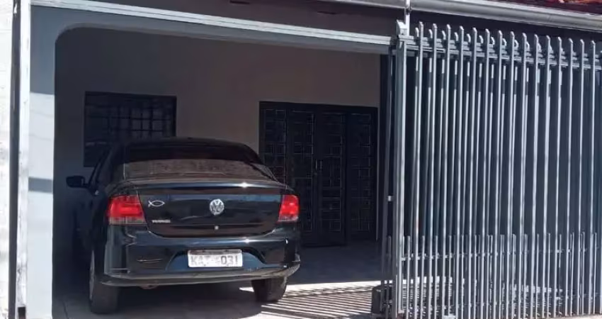 Casa com 3 dormitórios à venda, 200 m² por R$ 380.000,00 - Cidade Alta - Cuiabá/MT