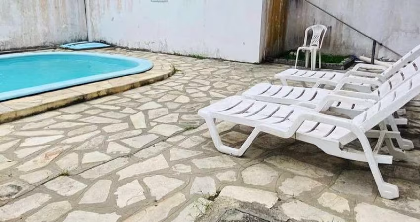 Apartamento com 3 dormitórios à venda, 72 m² por R$ 329.000,00 - Jardim São Paulo - João Pessoa/PB