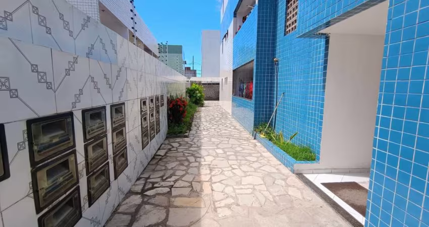Apartamento com 2 dormitórios à venda por R$ 210.000 - Cuiá - João Pessoa/PB