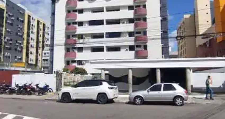 Apartamento com 3 dormitórios à venda por R$ 850.000 - Manaíra - João Pessoa/PB
