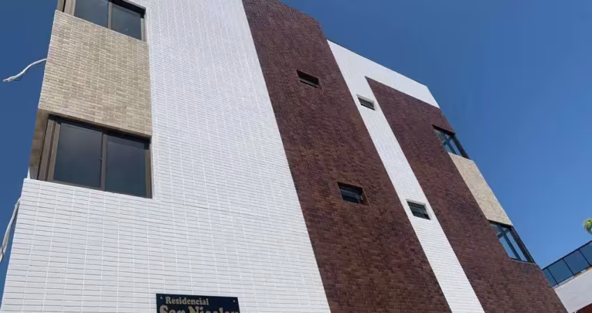 Apartamento com 2 dormitórios à venda, 52 m² por R$ 300.000,00 - Bancários - João Pessoa/PB