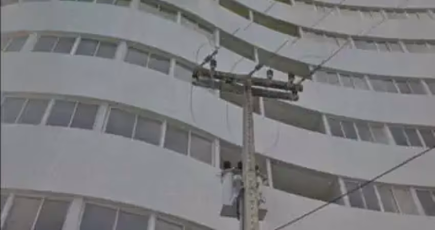 Apartamento com 01/02 quartos