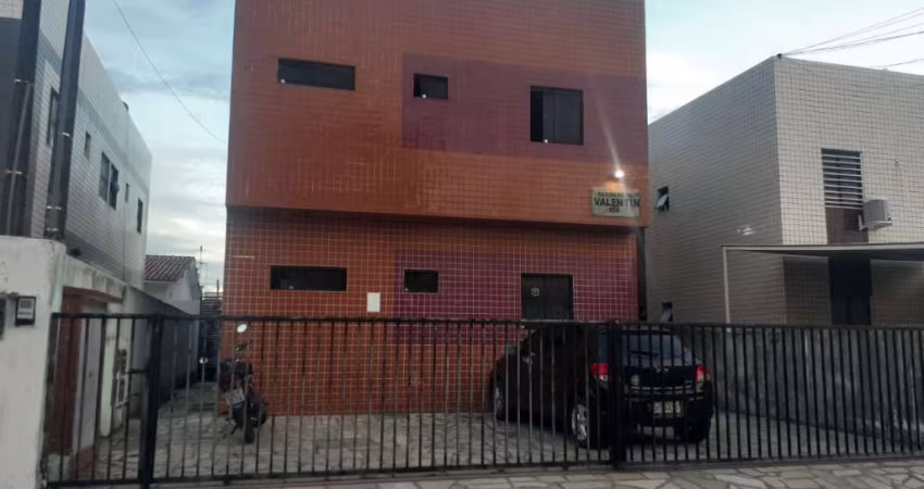 Apartamento com 2 dormitórios à venda por R$ 125.000,00 - Gramame - João Pessoa/PB