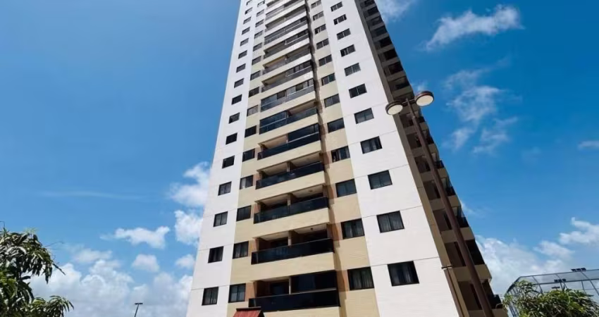 Apartamento com 03 quartos sendo 02 suites